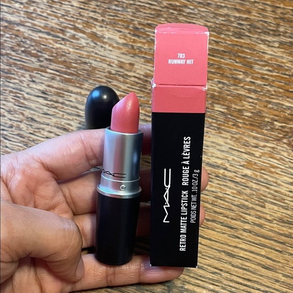 MAC Cosmetics Other - MAC Cosmetics Retro Matte Lipstick - Vibrant Pink